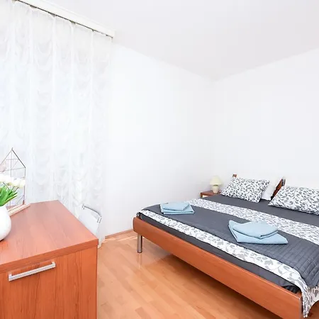 Jelena - Spacious Sea View - Old Town