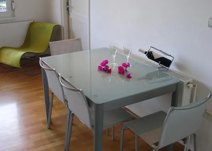Daire Jelena - Spacious Sea View Apartment - Old Town Zadar
