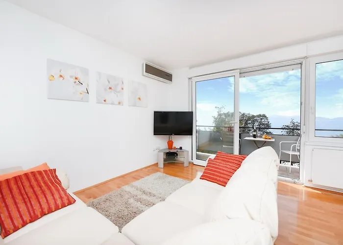 Jelena - Spacious Sea View Apartment - Old Town Zadar